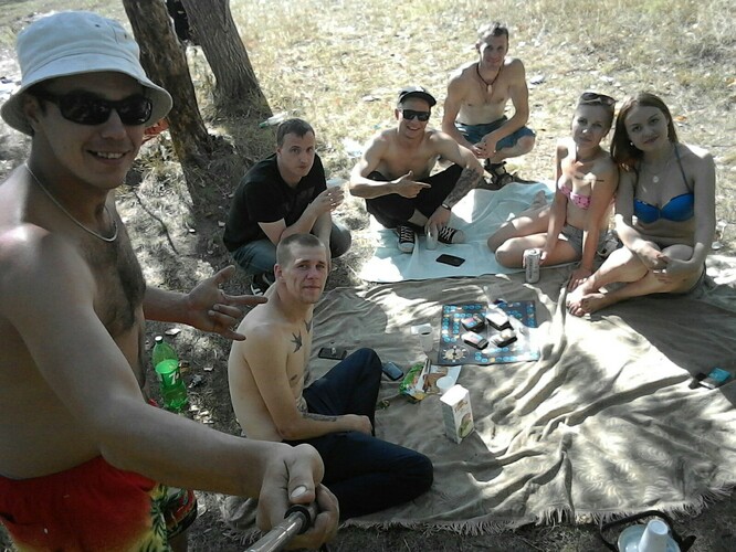 fqKSOTo9Id4.jpg