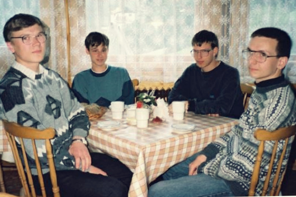 image.thumb.png.be0e36fb3bd0f42e7c681f9247619680.png